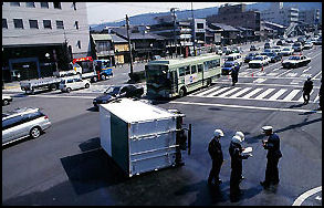 20100502-accidents in kyoto D-VE01-09-04 japan-photo.de.jpg